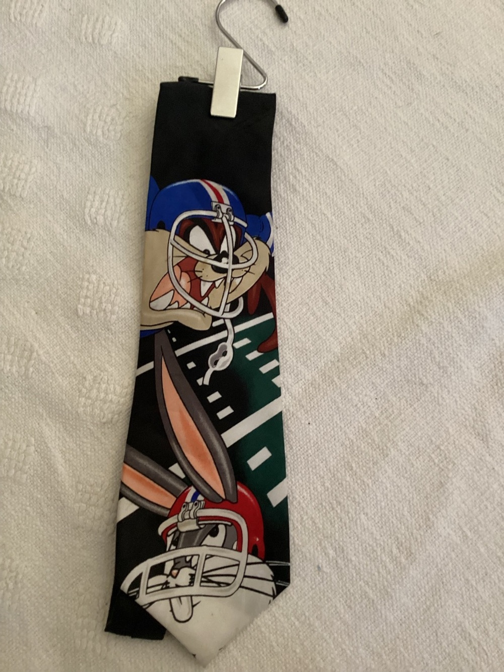 Vintage Bugs Bunny and Tasmanian Devil Tie 1996